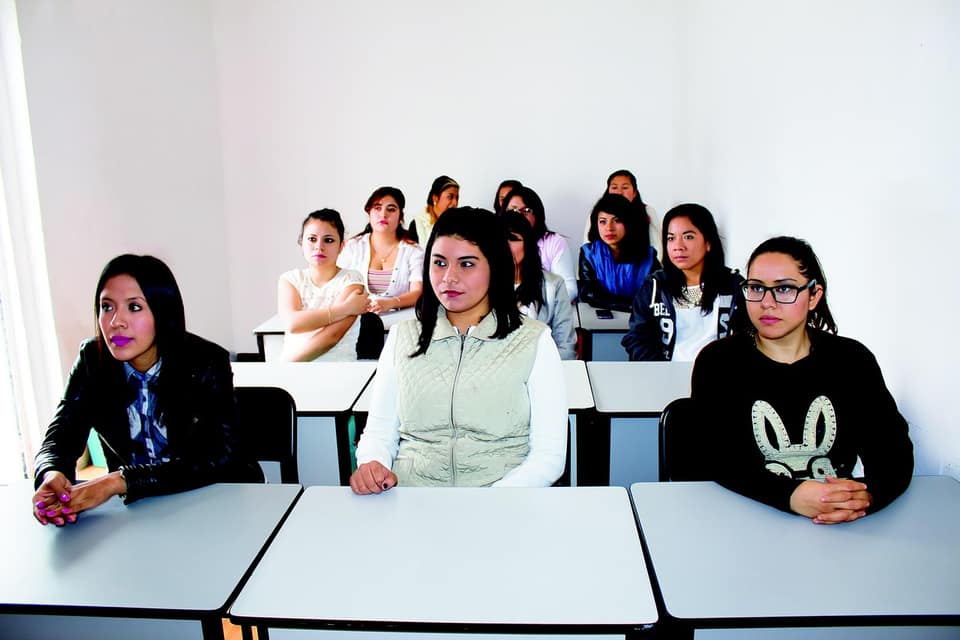 Consulta sobre permisos de estacionamiento en el campus